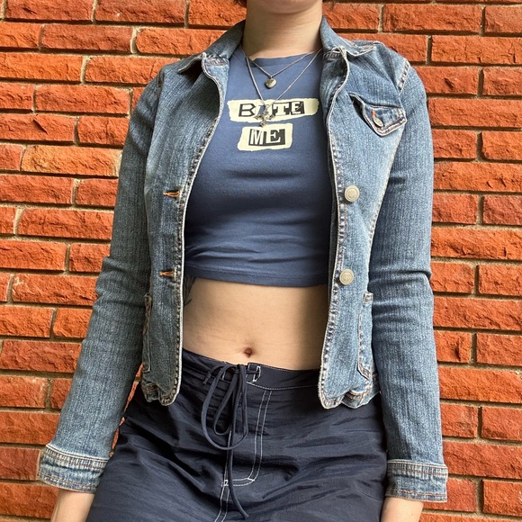 Y2K denim jacket - Picture 2 of 16